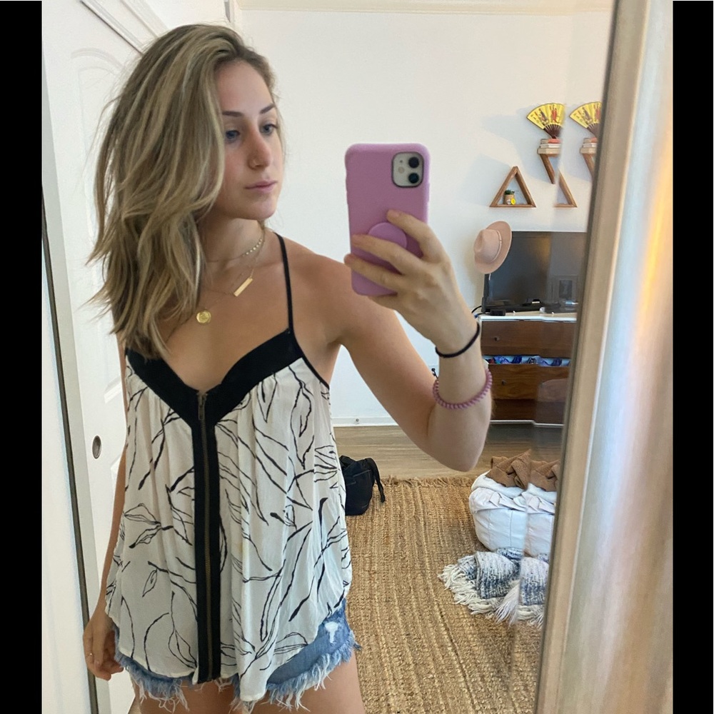 Black and white sleeveless top